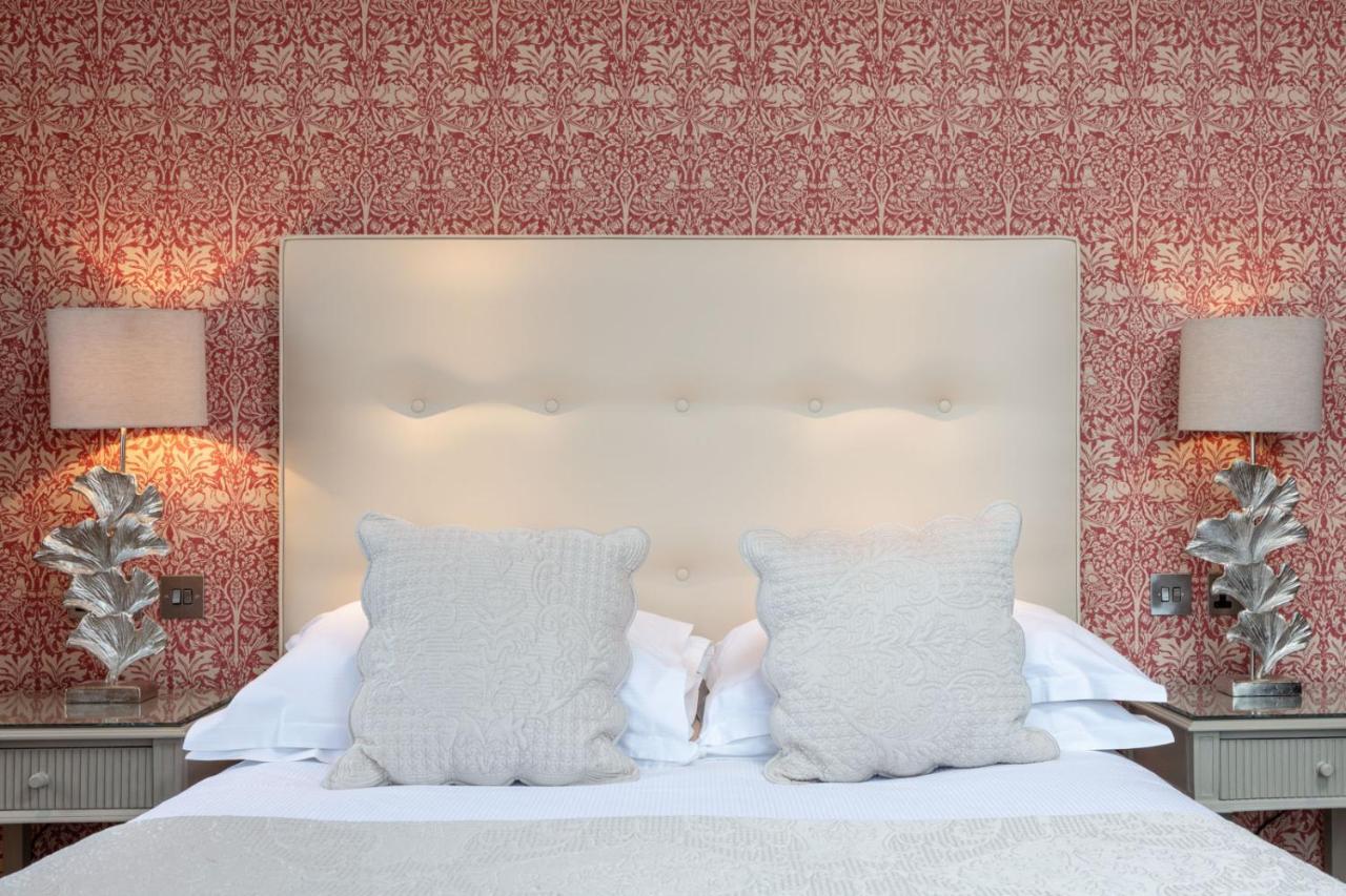 The Petersham 4*