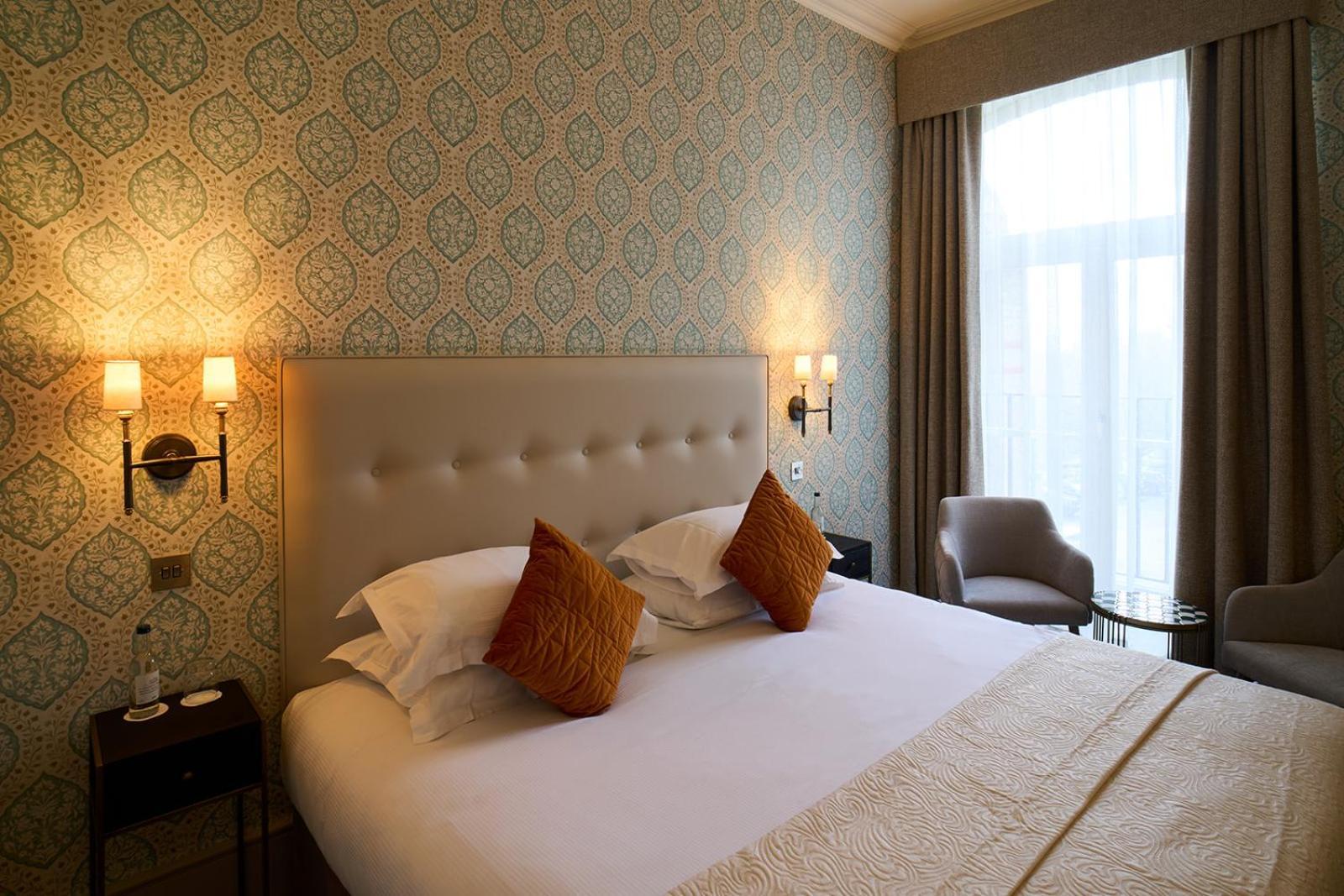 Отель The Petersham Ричмонд